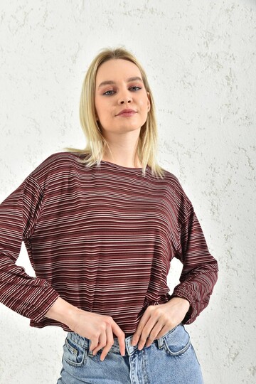 Red Elastic Back and Sleeve Tire Detailed Blouse