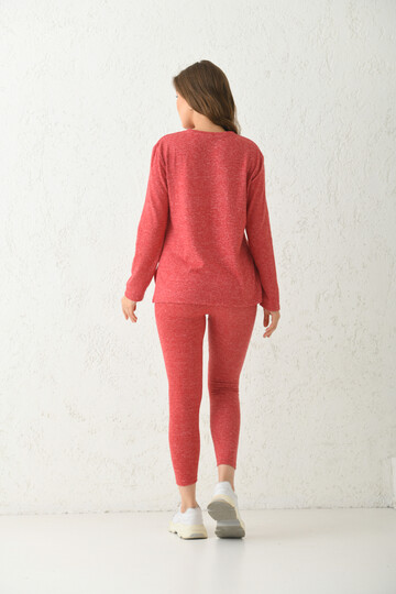 Kırmızı Yandan Yırtmaçlı Yumoş Pijama Takımı