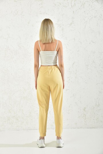 Yellow Thread Tie Pocket Detailed Sweatpants