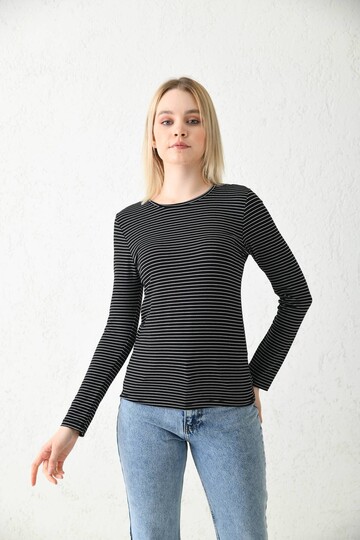 Black Crew Neck Striped Blouse