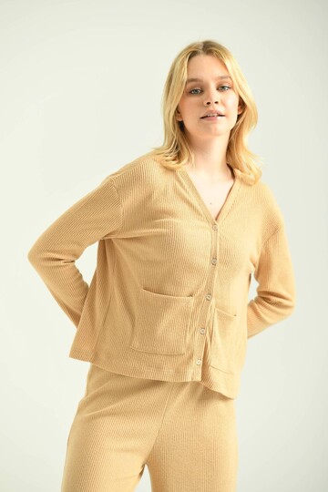 Milk Brown Button Detailed Relaxed Bottom-Top Set