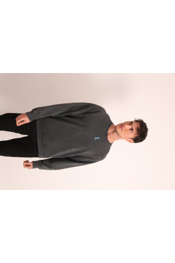 Antrasit Asit Yıkamalı Önü Baskılı Arkası Baskı ve Nakış Detaylı Sweatshirt