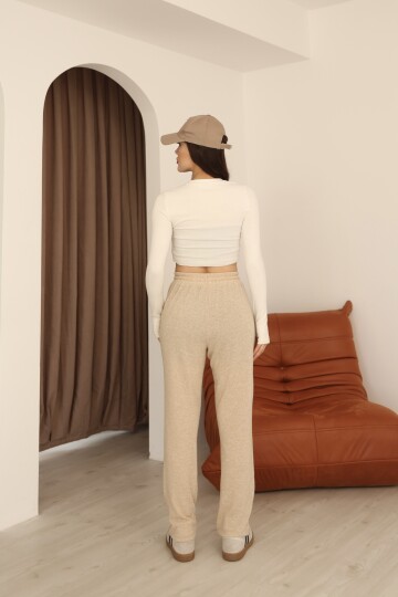 Bej Yumoş Yüksek Bel Bağlamalı ve Paça Lastik Detaylı Eşofman Altı