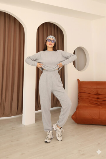 Gri Havlu Kumaş Paça Bel ve Manşet Lastik Detaylı Uzun Kollu Crop Eşofman Takımı