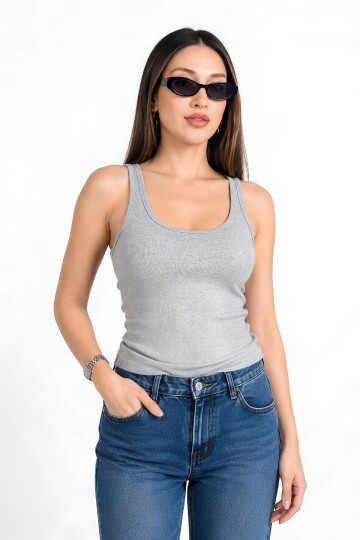 Gri Fitted Havuz Yaka Atlet | Kalın Askılı Fitilli Kaşkorse Örme Kumaş | %98 Pamuk %2 Elastan Esnek Vücuda Oturan Basic Atlet