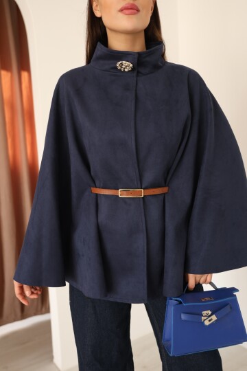 Kadın Lacivert Süet Kemer ve Yakası Düğme Detaylı Yarasa Kol Görünümlü Panço