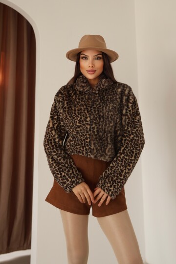 Kadın Leopar Desenli Fermuar Detaylı Crop Ceket