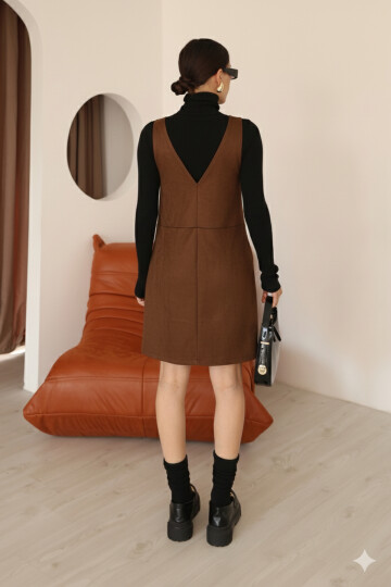 Kahverengi Süet V Yaka Diz Üstü Panel Detaylı Kadın Elbise