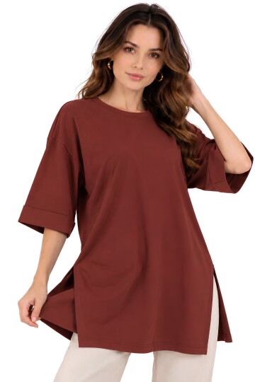 Moviment Kadın Standart Beden Duble Kol Yandan Yırtmaçlı Kiremit Rengi T-shirt